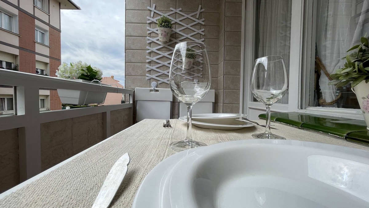Moreaga Apartment | Flowers Family House