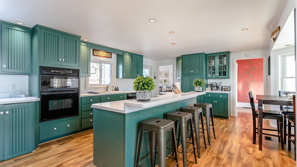 Holcomb Other | FLX Farmhouse - Close to Wineries & Breweries
