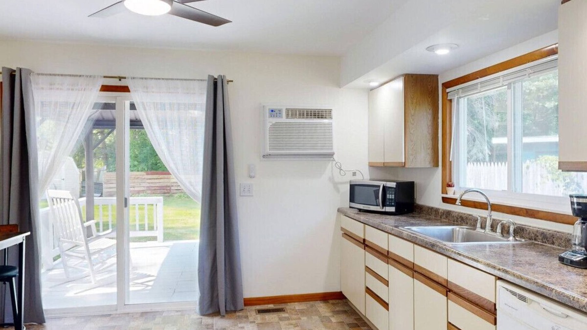 Bay City House | Fncd Yrd /PetsOK /1 Bed /1 Bath /WD