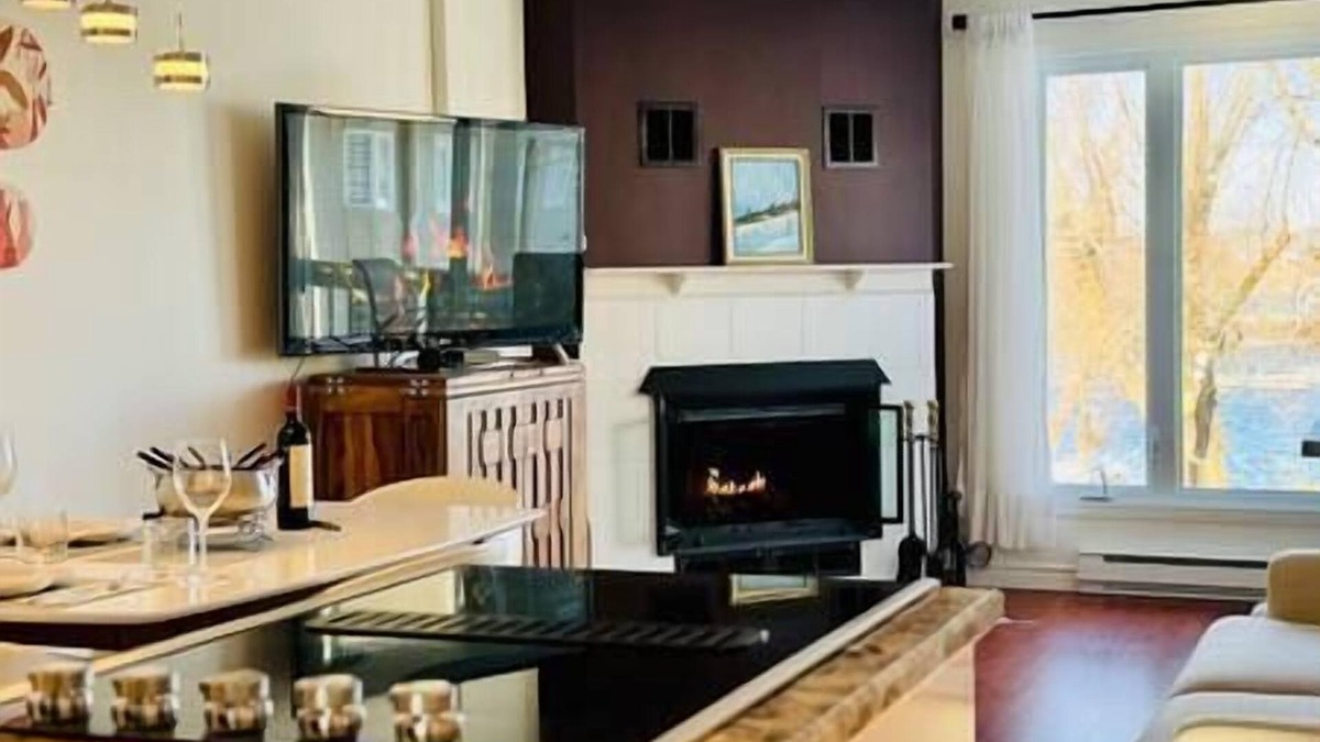 Magog Apartment | Folie d'O, Sauna,Spa,Lac,gym