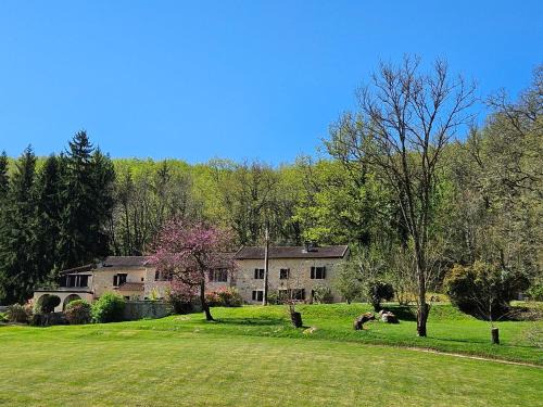 Souillac House | Font Neuve