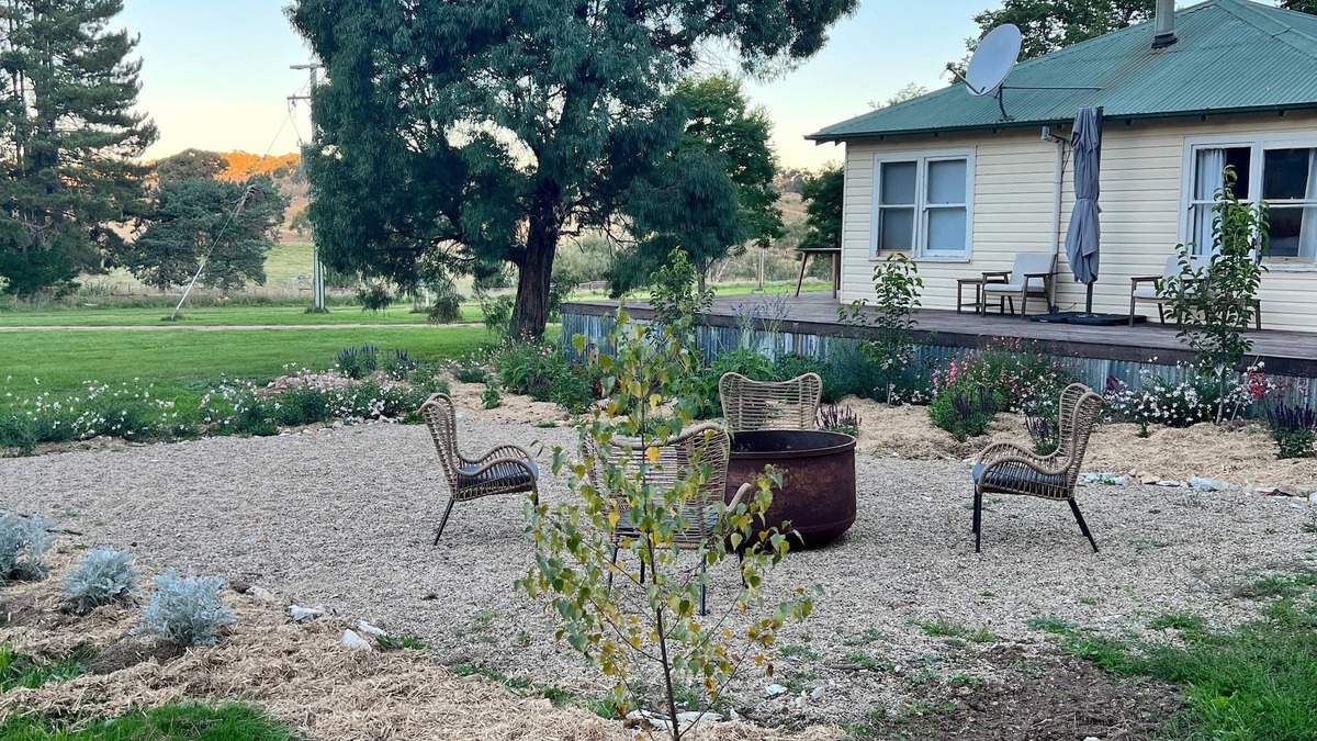 Adaminaby Cottage | Fontenoy Cottage - Country Escape in the heart of the Snowies
