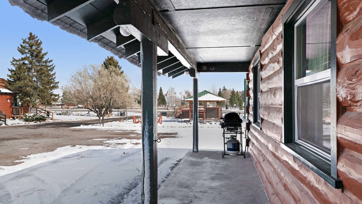 South Fork Cabin | Foothills Lodge 2 - South Fork
