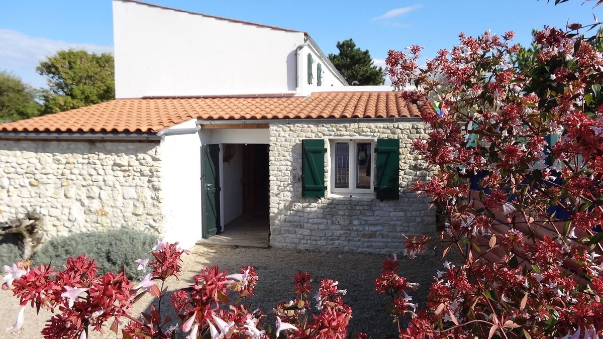 Dolus-d'Oleron House | For a quiet family holiday near the beach and the forest.