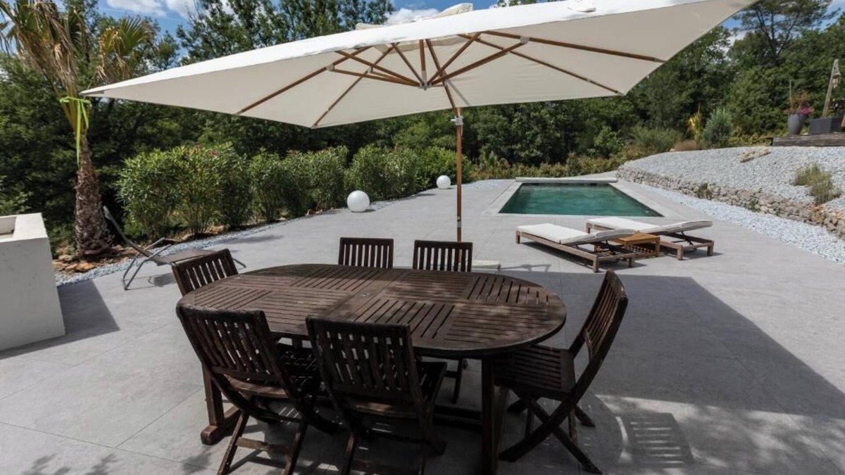 Saint-Paul-en-Foret Villa | For rent, on the second floor of our Californian villa