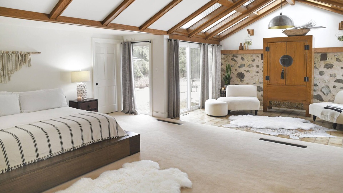 Saukville Other | Forest and Farm 6BR Retreat, Modern and Spacious Farmhouse