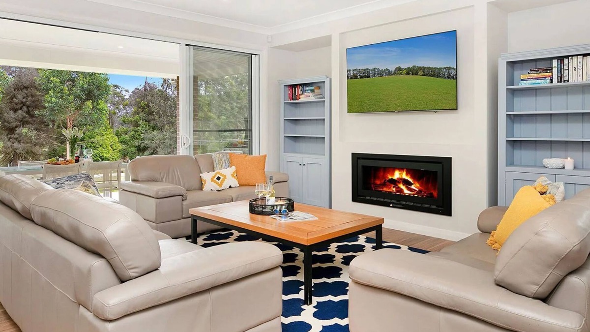 Bundanoon House | Forest Brae – pet friendly and walk to town