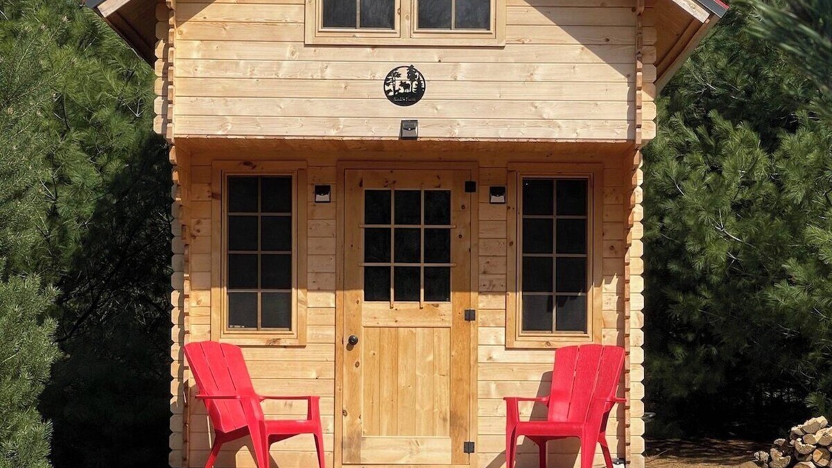 Langton Apartment | Forest Bunkie Trails & Stargazing