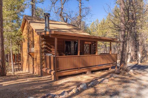 Christopher Creek House | Forest Cabin 6 Enchanted Forest