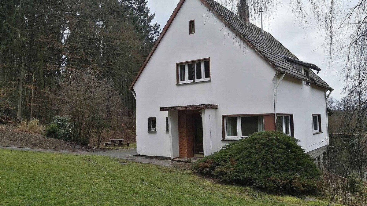 Filz House | Forest Haven in Filz