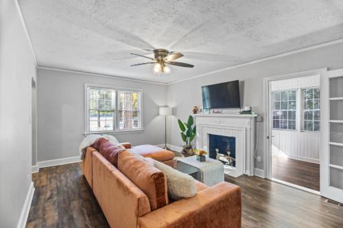 Forest Hills House | Forest Hills Cottage