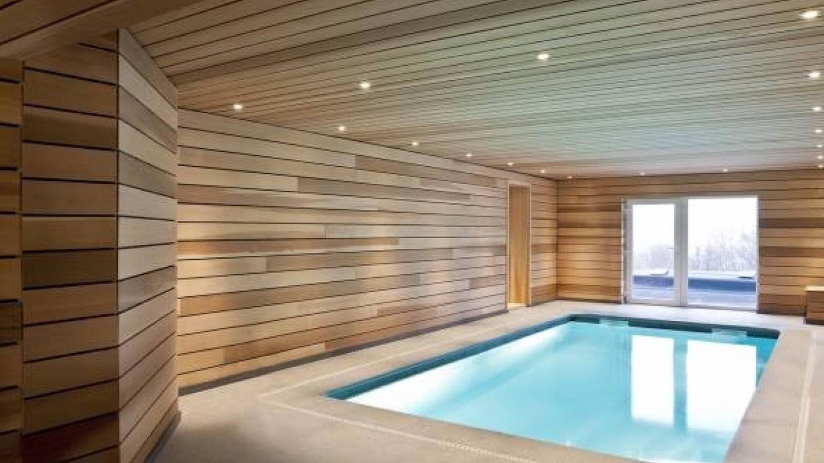 Stoumont Ski Chalet | FOREST HILLS LODGE (19 pers)