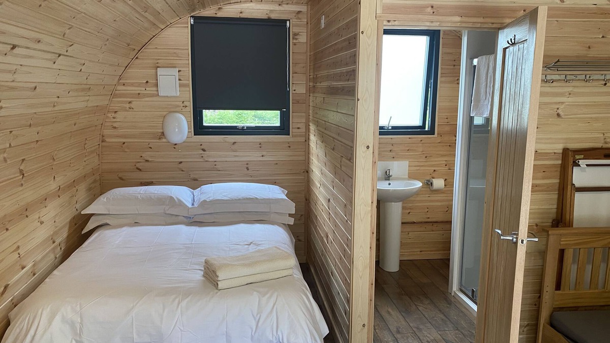 Abercwmboi Cottage | Forest Pod 4 (Pet Friendly) - a glamping pod that sleeps 2 guests in 1 bedroom