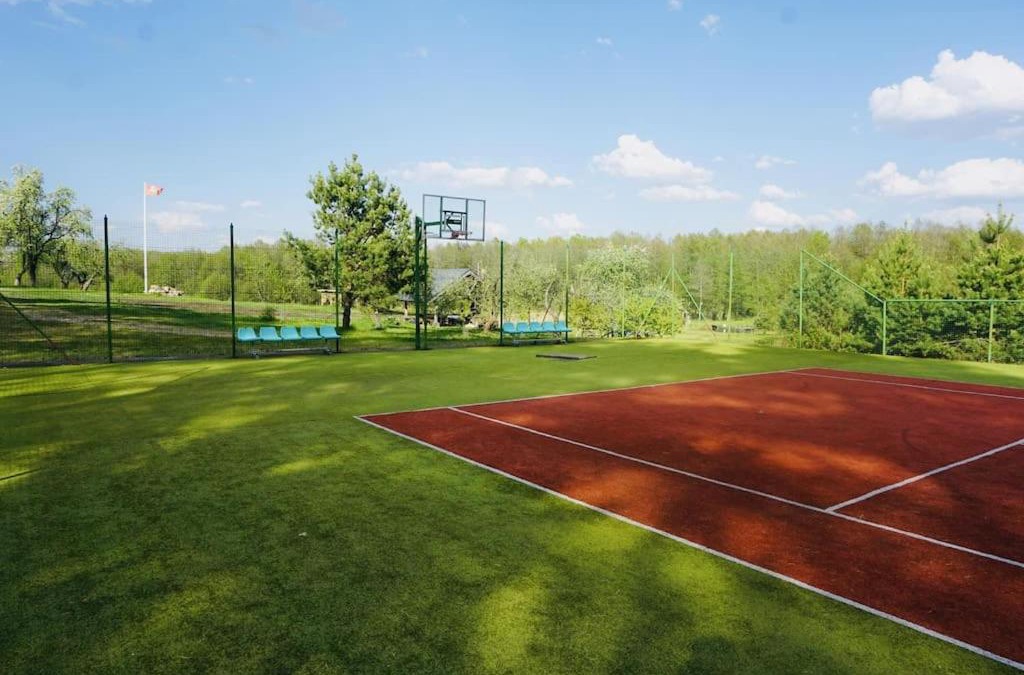 Gratiskes Villa | Forest springs. Family vacation tennis beach sauna