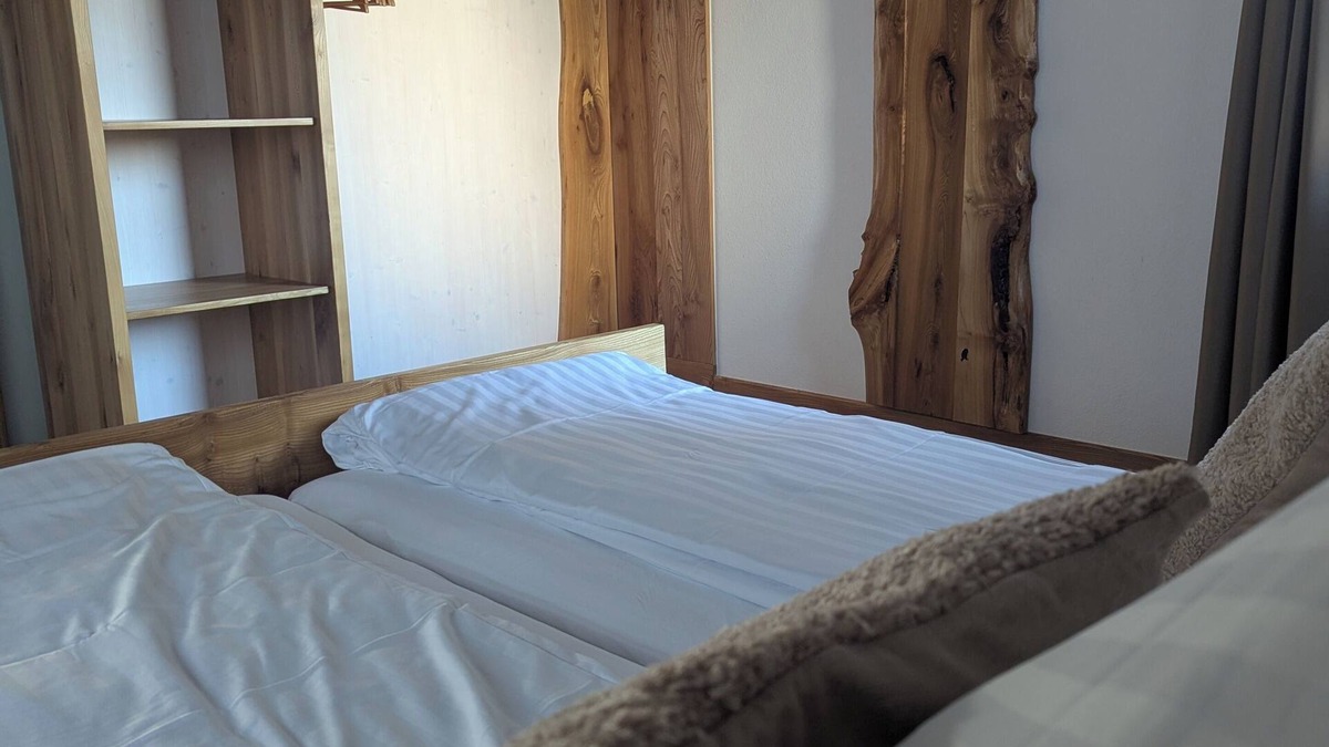 Schoenau an der Brend Apartment | Forest view suite - between trees and dreams