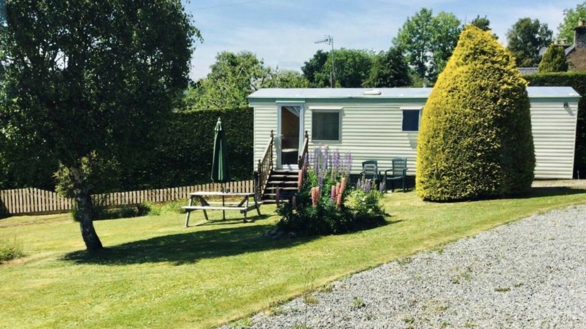 Balnain House | FOREST VIEW CARAVAN - ADULTS ONLY