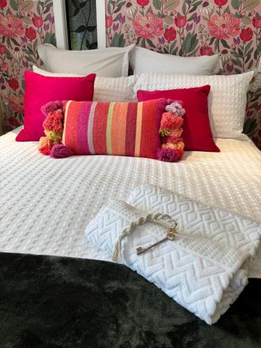 Paihia Other | Forest Waters Raspberry Dream Cabin