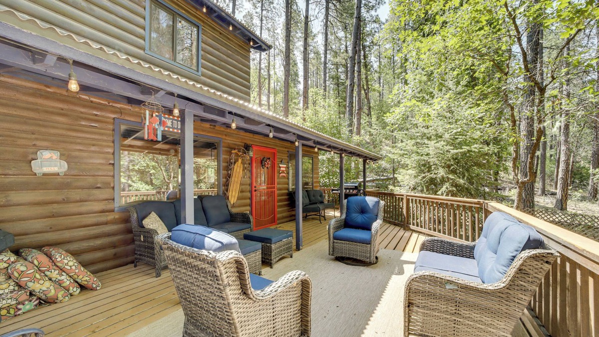 Christopher Creek Cabin | Forested Payson Cabin By Mogollon Rim: Hike & Play