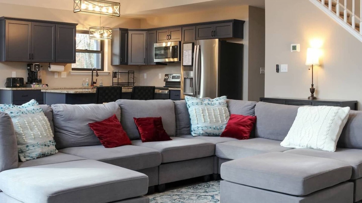 Jim Thorpe House | Forget your worries in this spacious and serene space