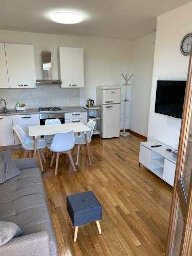Tremignon Apartment | Forli Sud - Romagna Central Suite Apartment - Parking