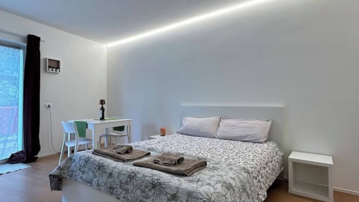 Martignano Apartment | Formai Living Merlot