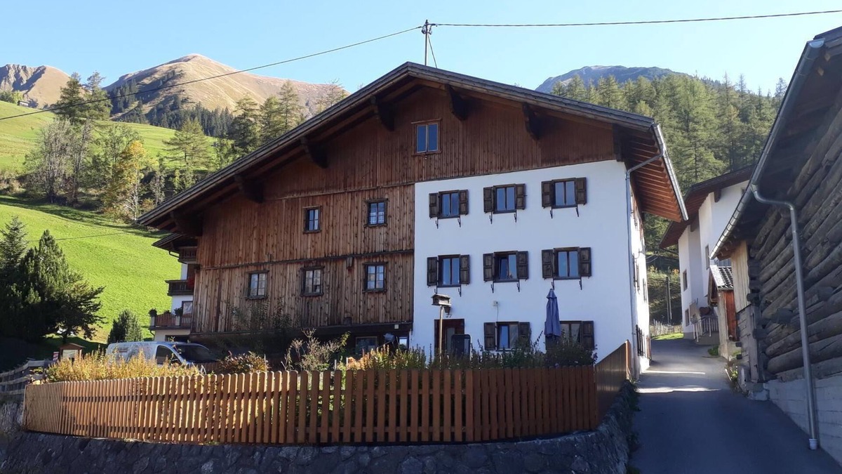 Pfafflar House | Former farm with a fantastic mountain backdrop