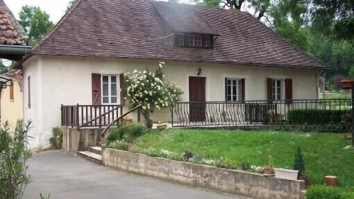 Lamothe-Fenelon Cottage | Former mill cottage or available in guest rooms in Lamothe Fenelon