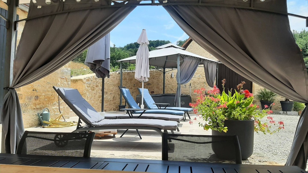 Plazac House | Former Périgord farmhouse