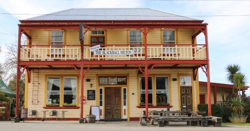 Blackball Hotel | Formerly the Blackball Hilton