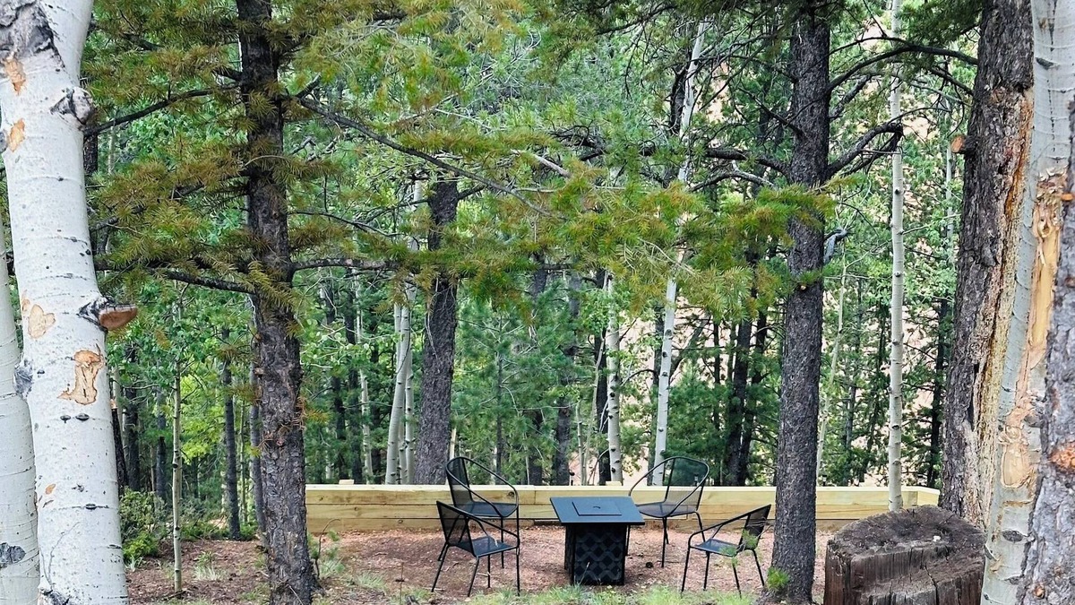 Rainbow Valley Cabin | Forrest Home Cabin - Pikes Peak Region Convenience - Now on VRBO!