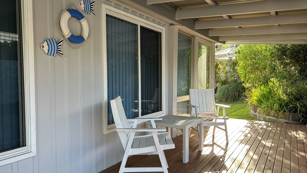 Sorrento House | FORREST MEDITERRANEAN GARDEN & PIZZA OVEN HIDEAWAY IN SORRENTO