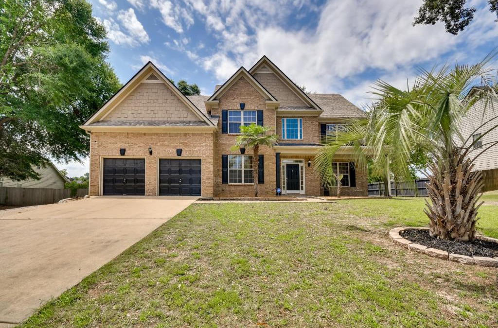 Fort Mitchell House | Fort Mitchell Vacation Rental with Home Office!