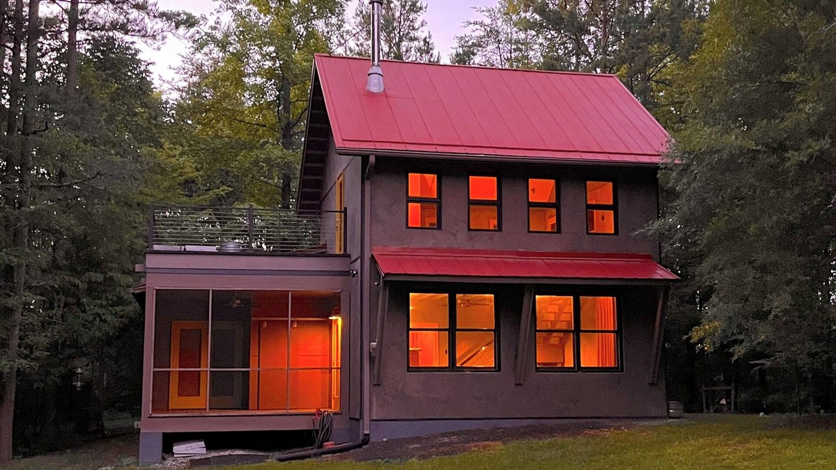 Hurdle Mills House | Fortress of Solitude