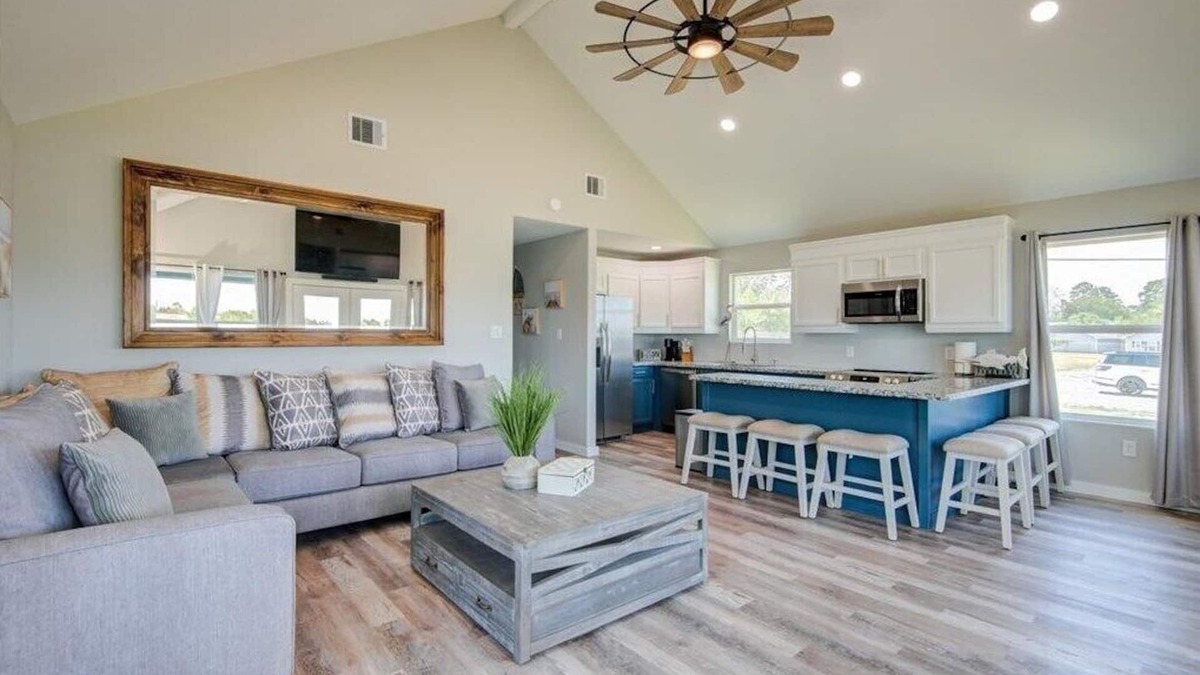 Highlands House | Fortress Waterfront home w/Boat Ramp Access