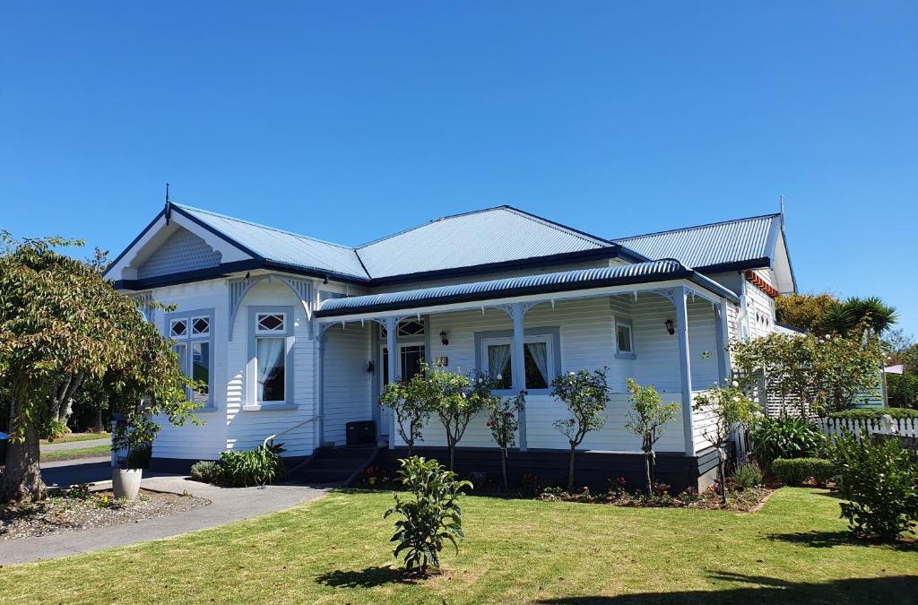 Hawera Bed & Breakfast | Fossil Coast B&B