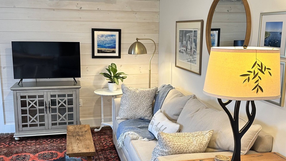 Rockport Apartment | Foundry Guest Apartment