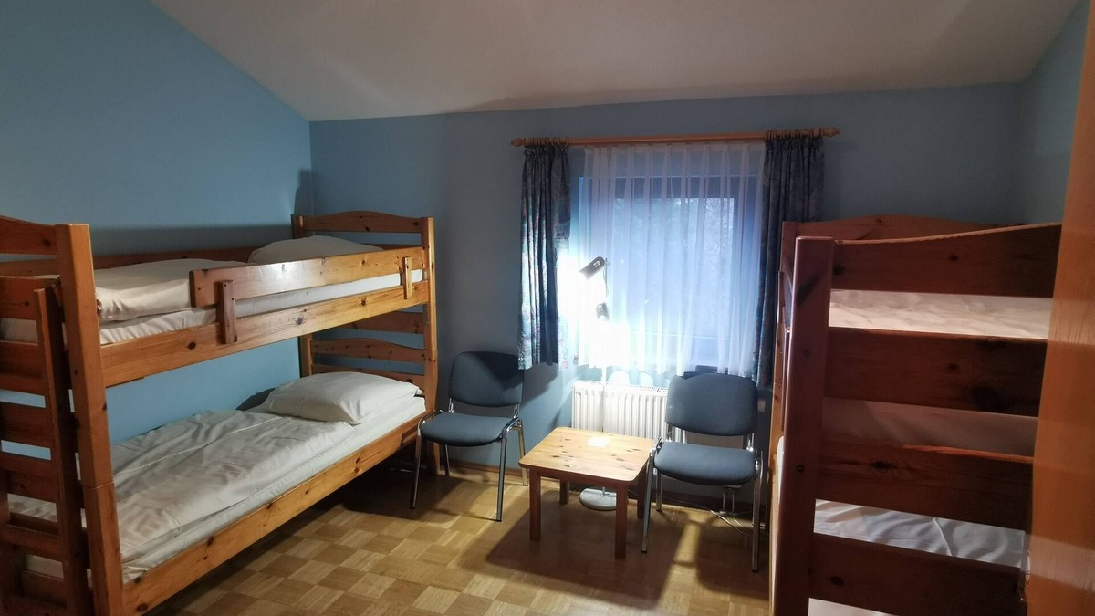 Neubulach Apartment | Four-bed room