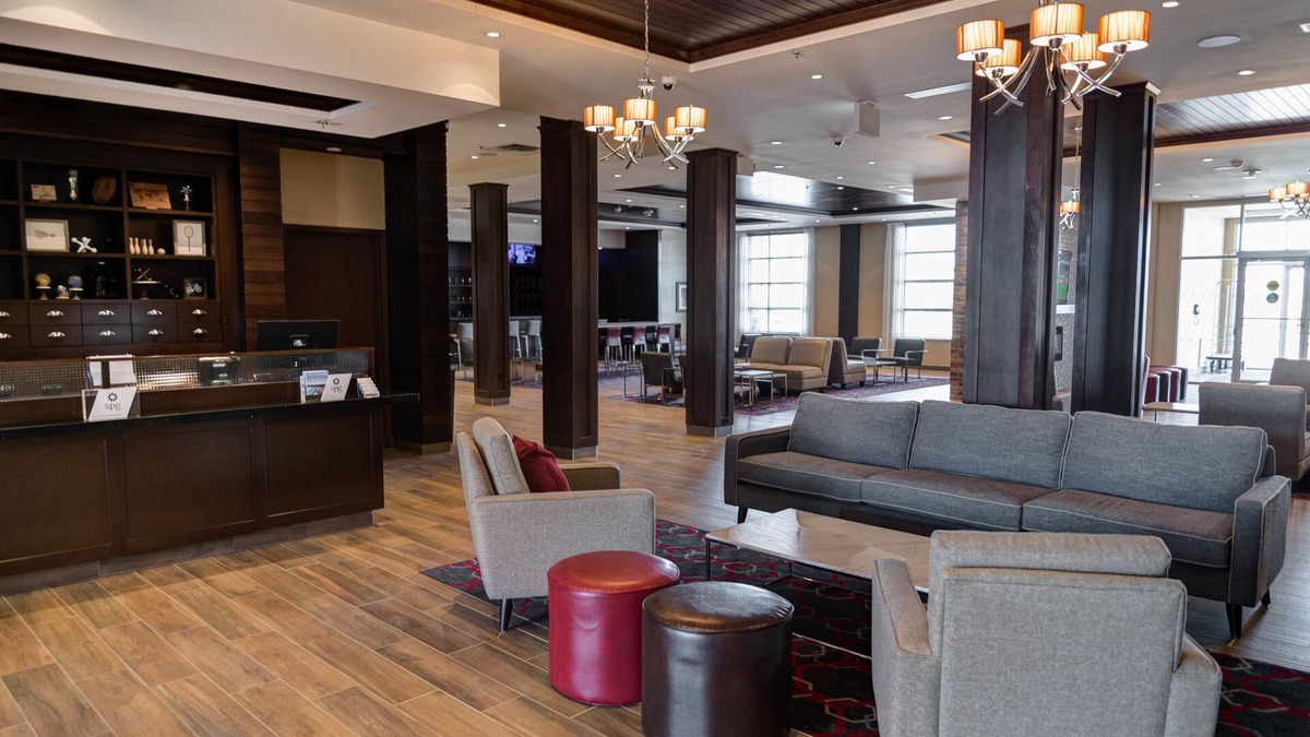 Sherwood Park Hotel | Four Points By Sheraton Sherwood Park