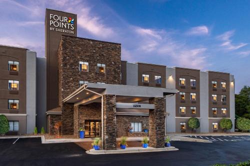 Huntersville Hotel | Four Points by Sheraton Charlotte - Lake Norman