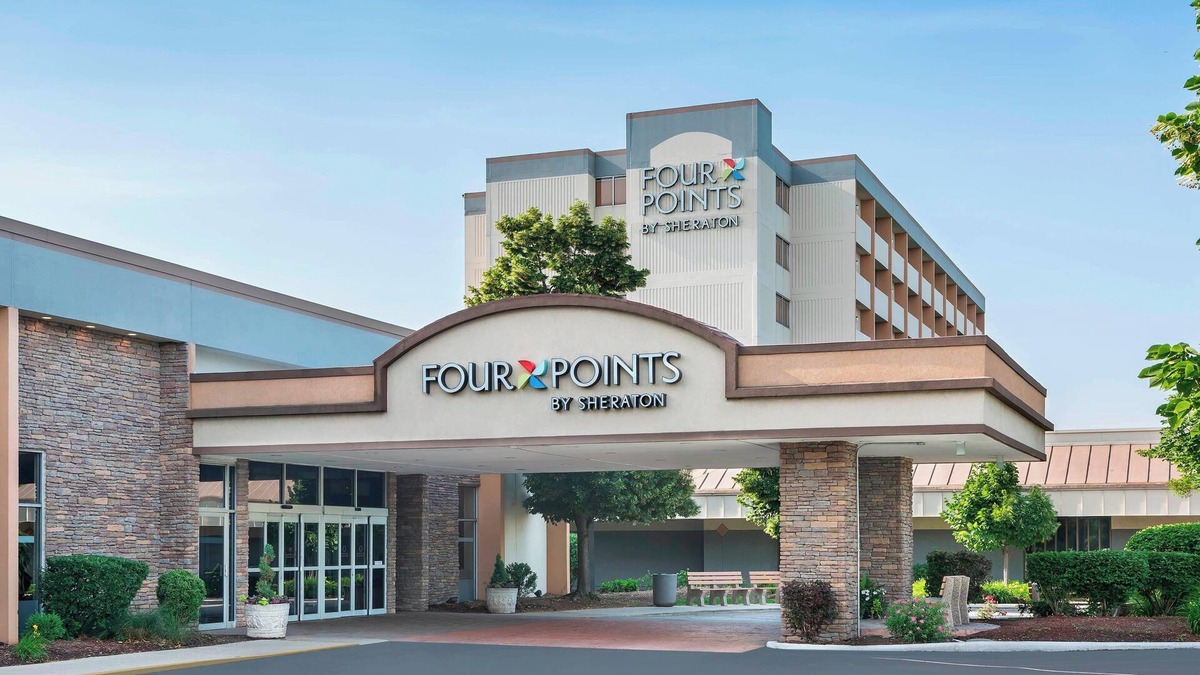 Schiller Park Hotel | Four Points by Sheraton Chicago O'Hare Airport
