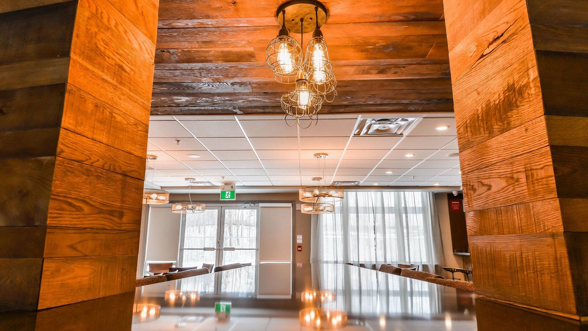 Barrie Hotel | Four Points by Sheraton Barrie
