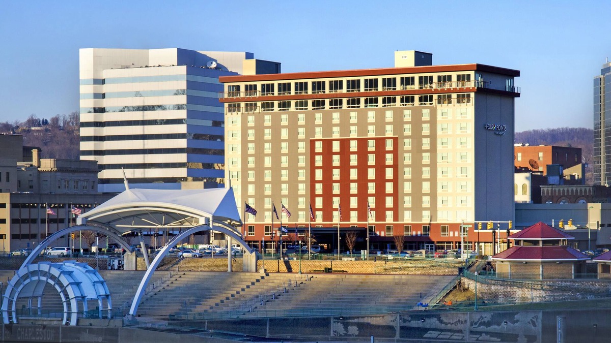 Charleston Hotel | Four Points by Sheraton Charleston