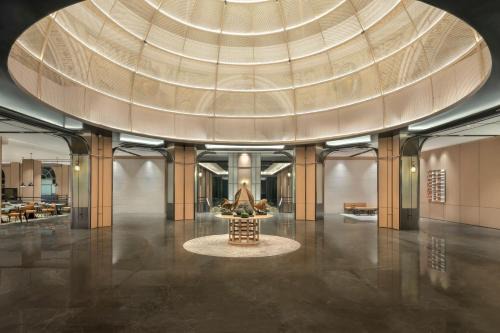 Yangdong District Hotel | Four Points by Sheraton Yangjiang City Center