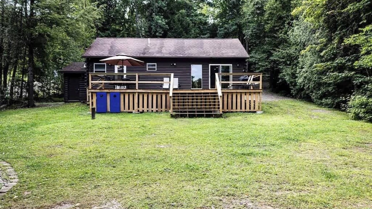 Lincoln House | Four Season Getaway on Upper Cold Stream Pond