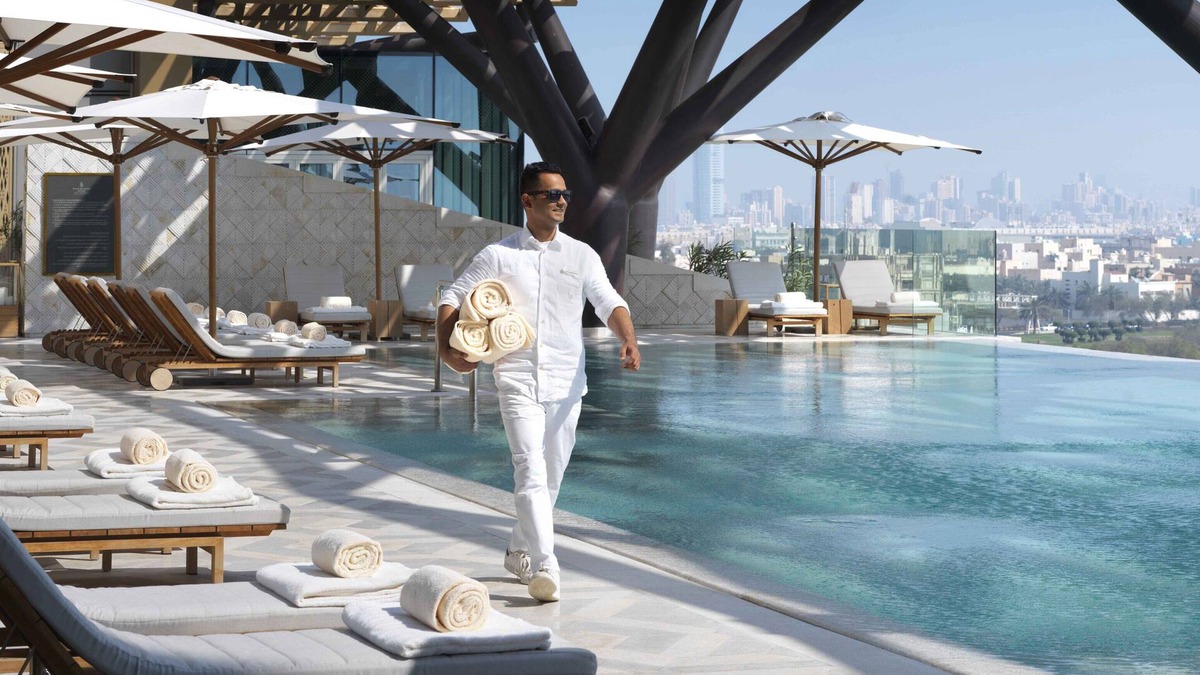 Kuwait City Hotel | Four Seasons Hotel Kuwait at Burj Alshaya