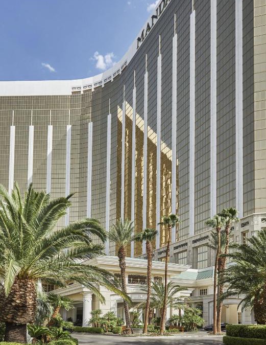 Las Vegas Strip Resort | Four Seasons Hotel Las Vegas