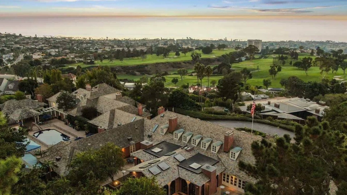 Country Club Villa | Fox Hill Manor, A Masterpiece Estate