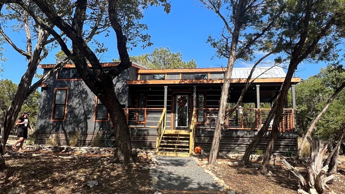 Wimberley Cottage | Fox Hollow - Tiny home with Cypress Creek access, 2 miles from Wimberley Square.