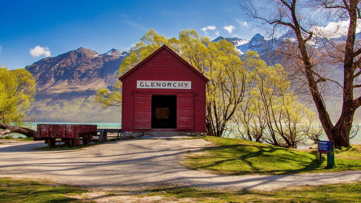 Glenorchy Cabin | FOX LODGE Luxe Alpine Living
