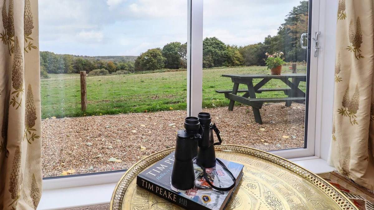 Battle Cottage | FOX MEADOW, romantic, character holiday cottage in Battle